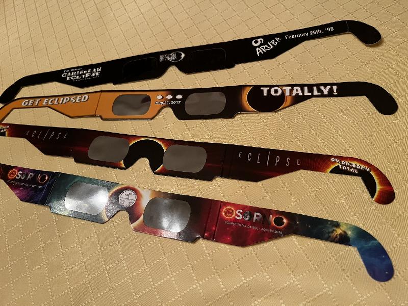 solar eclipse glasses
